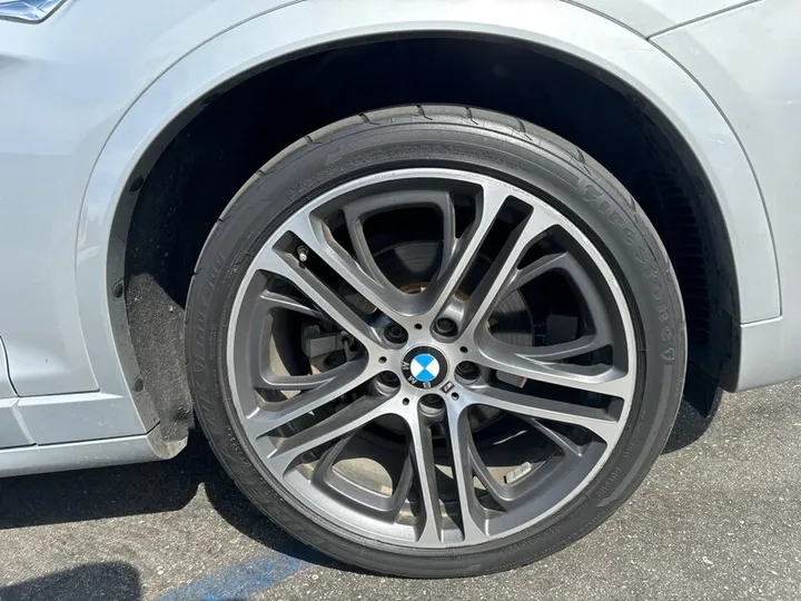 SILVER, 2015 BMW X4 Image 13