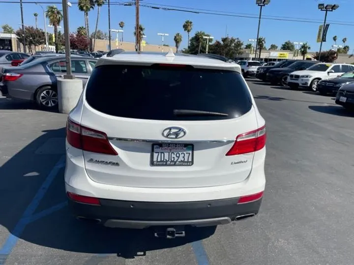 WHITE, 2014 HYUNDAI SANTA FE Image 7