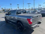 GRAY, 2018 NISSAN TITAN Thumnail Image 4