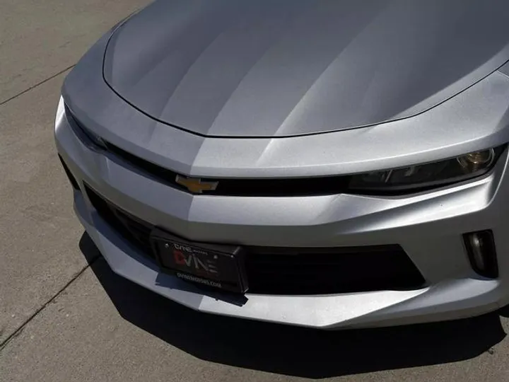 SILVER, 2018 CHEVROLET CAMARO Image 8