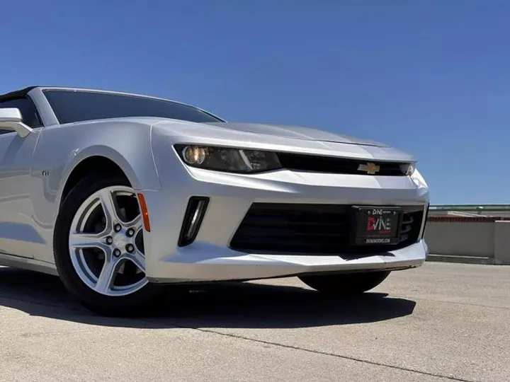 SILVER, 2018 CHEVROLET CAMARO Image 5