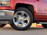 ORANGE, 2015 CHEVROLET SILVERADO 1500 CREW CAB Thumnail Image 2