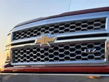 ORANGE, 2015 CHEVROLET SILVERADO 1500 CREW CAB Thumnail Image 8