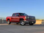 ORANGE, 2015 CHEVROLET SILVERADO 1500 CREW CAB Thumnail Image 6