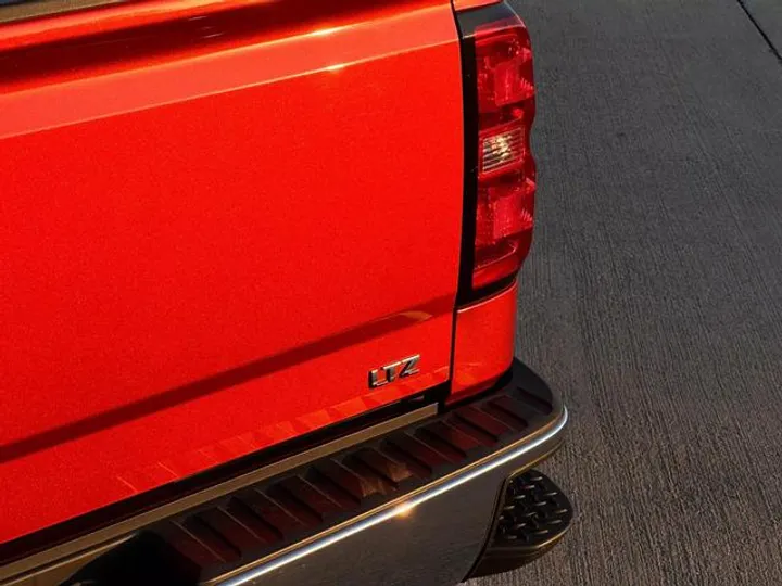 ORANGE, 2015 CHEVROLET SILVERADO 1500 CREW CAB Image 11