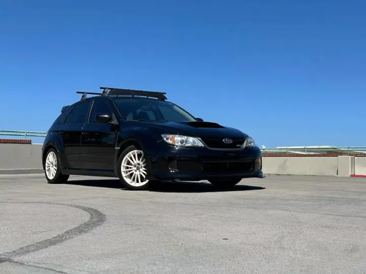 BLACK, 2013 SUBARU IMPREZA Image 10