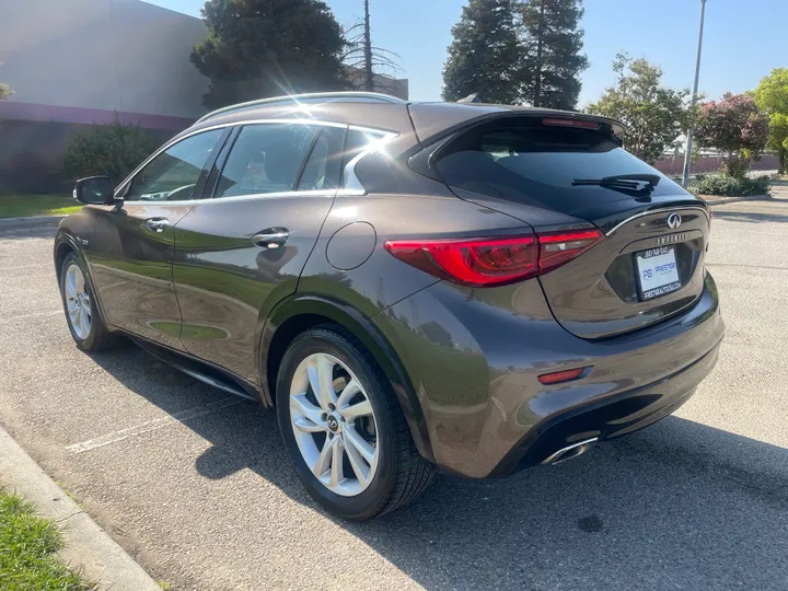 N / A, 2019 INFINITI QX30 Image 4