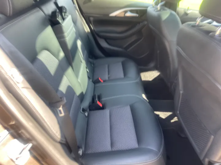 N / A, 2019 INFINITI QX30 Image 38