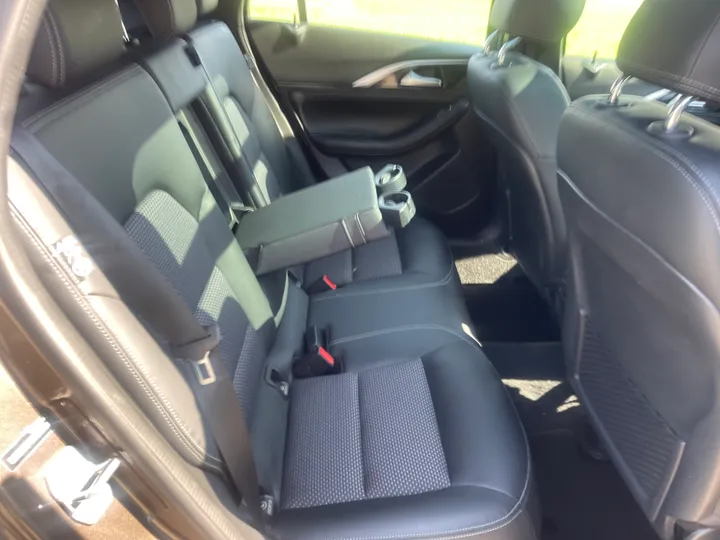 N / A, 2019 INFINITI QX30 Image 39