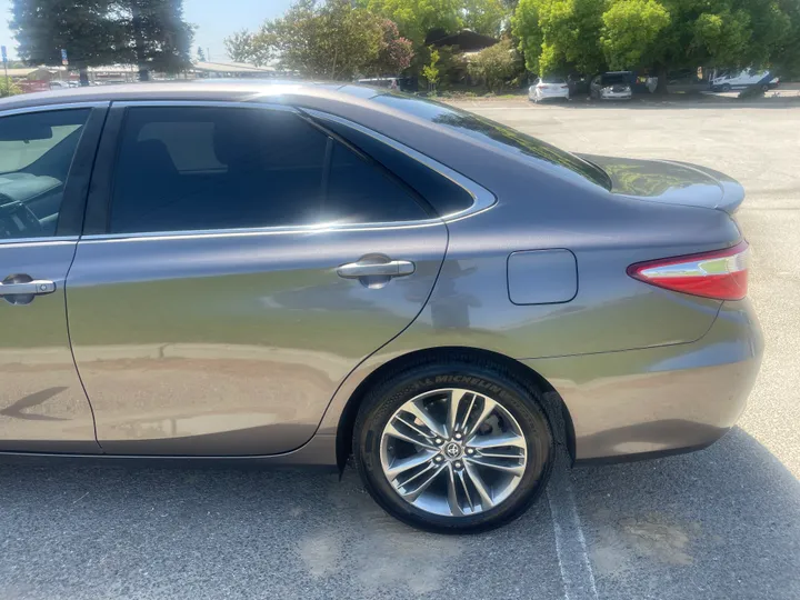 N / A, 2016 TOYOTA CAMRY Image 12