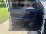 N / A, 2016 TOYOTA TACOMA ACCESS CAB Thumnail Image 18