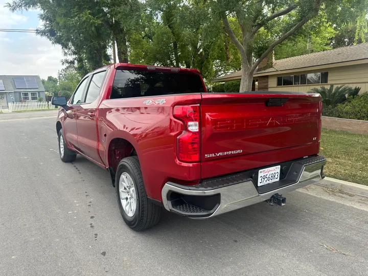 BLACK, 2021 CHEVROLET SILVERADO 1500 CREW CAB Image 9