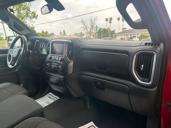 BLACK, 2021 CHEVROLET SILVERADO 1500 CREW CAB Image 26