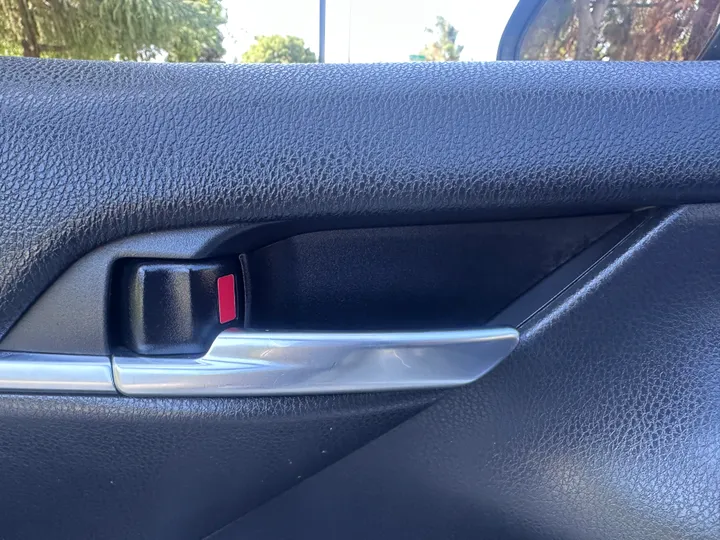 N / A, 2020 TOYOTA CAMRY Image 28