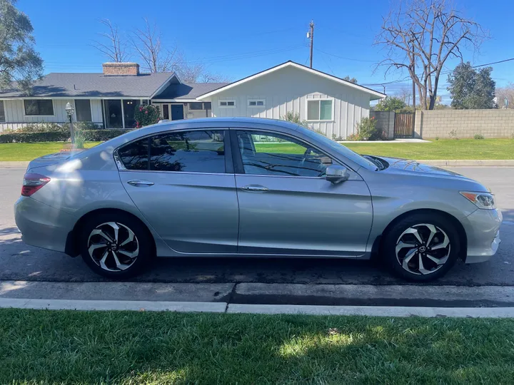 N / A, 2016 HONDA ACCORD Image 12