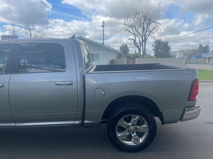 N / A, 2019 RAM 1500 CLASSIC CREW CAB Image 10