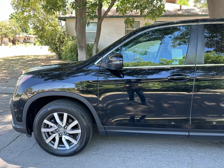 N / A, 2019 HONDA PILOT Image 13