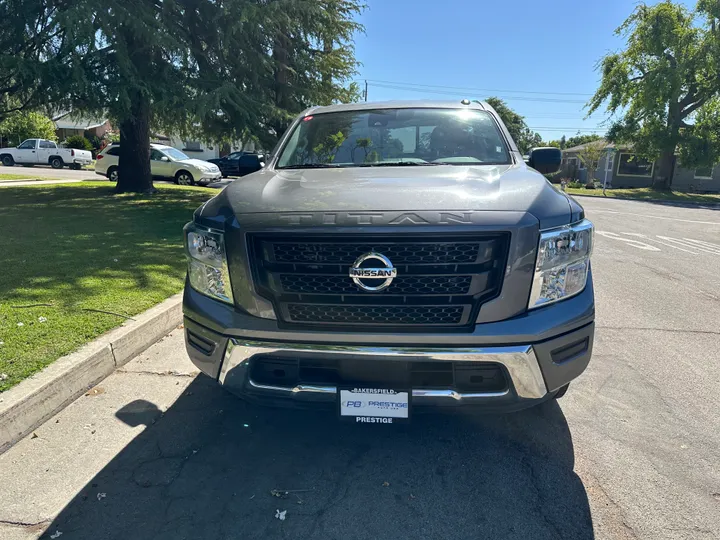 N / A, 2021 NISSAN TITAN CREW CAB Image 3