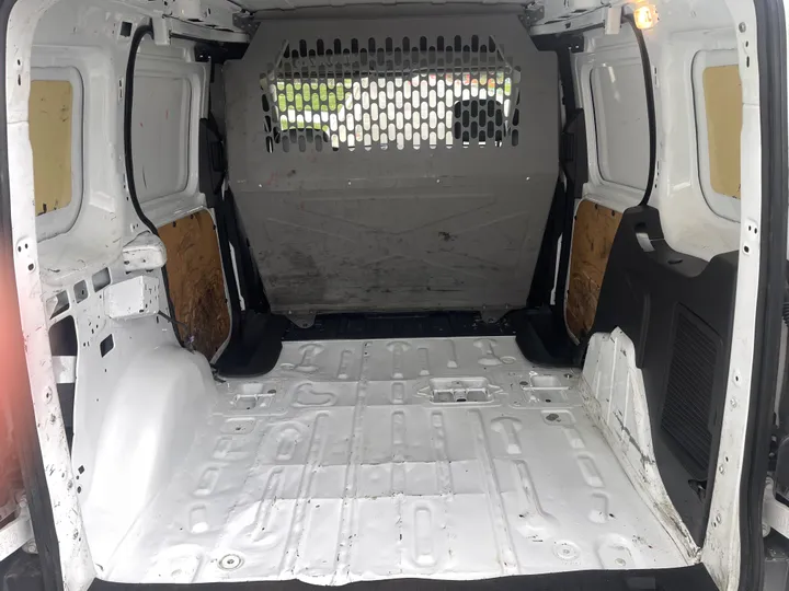 N / A, 2017 FORD TRANSIT CONNECT CARGO Image 19