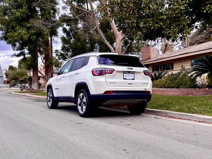 WHITE, 2020 JEEP COMPASS Image 3