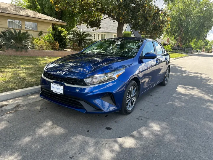 BEIGE, 2023 KIA FORTE Image 2