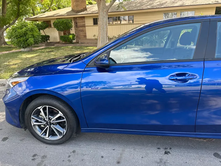 BEIGE, 2023 KIA FORTE Image 10