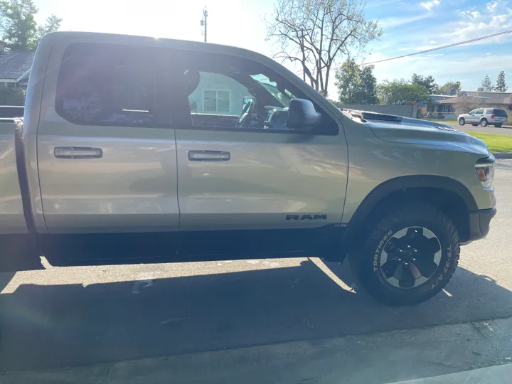 BLACK, 2020 RAM 1500 QUAD CAB Image 6