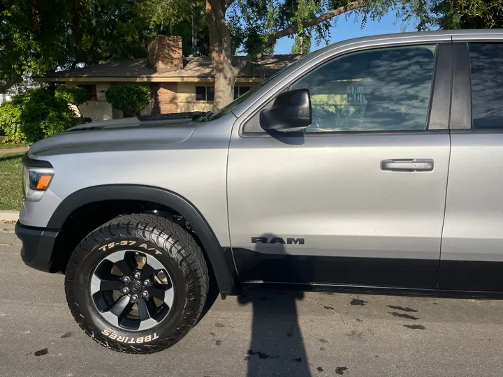 BLACK, 2020 RAM 1500 QUAD CAB Image 12