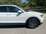 N / A, 2021 VOLKSWAGEN TIGUAN Thumnail Image 9