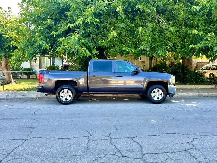 GRAY, 2016 CHEVROLET SILVERADO 1500 CREW CAB Image 9