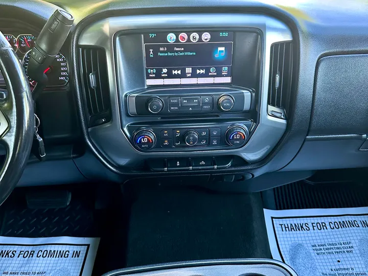 GRAY, 2016 CHEVROLET SILVERADO 1500 CREW CAB Image 22