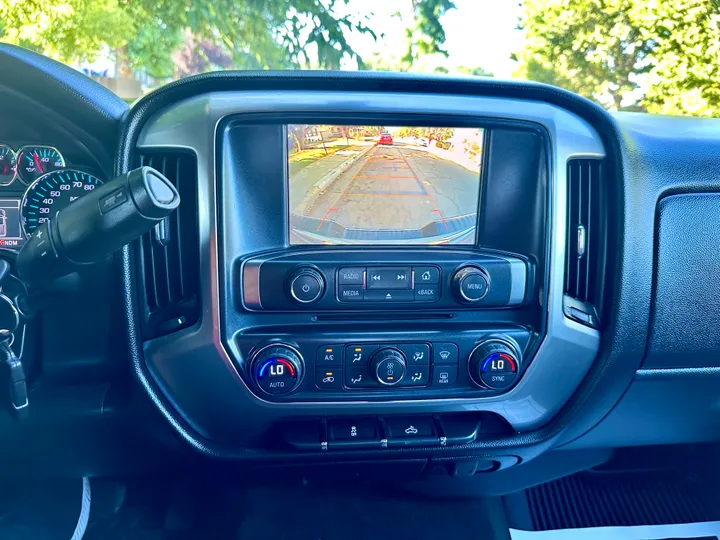 GRAY, 2016 CHEVROLET SILVERADO 1500 CREW CAB Image 26