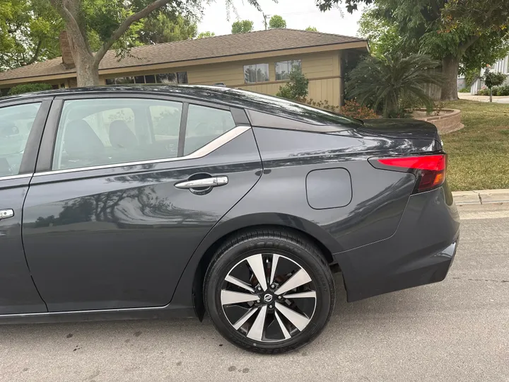 N / A, 2021 NISSAN ALTIMA Image 10