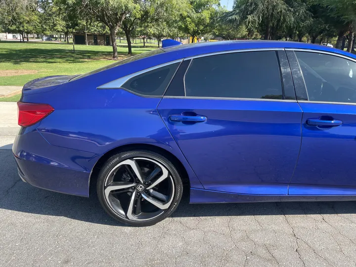 N / A, 2018 HONDA ACCORD Image 9