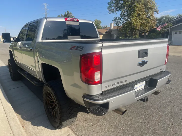 N / A, 2017 CHEVROLET SILVERADO 1500 CREW CAB Image 8