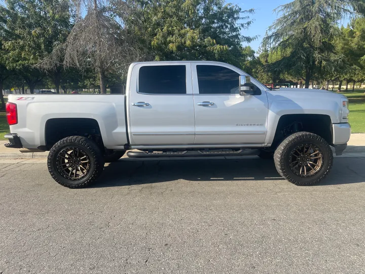 N / A, 2017 CHEVROLET SILVERADO 1500 CREW CAB Image 13