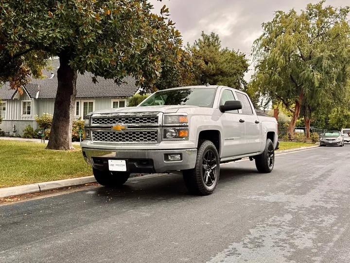 SILVER, 2014 CHEVROLET SILVERADO 1500 CREW CAB Image 2