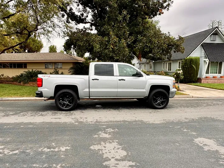 SILVER, 2014 CHEVROLET SILVERADO 1500 CREW CAB Image 9