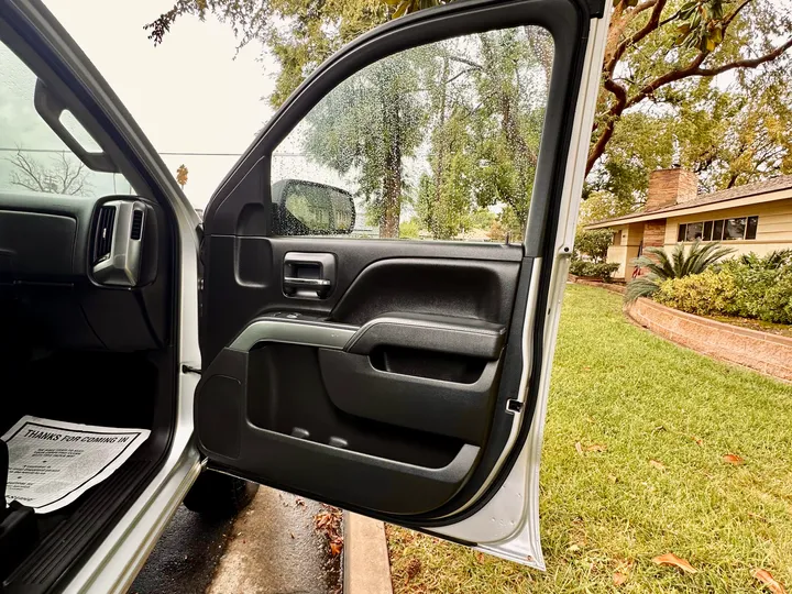 SILVER, 2014 CHEVROLET SILVERADO 1500 CREW CAB Image 30