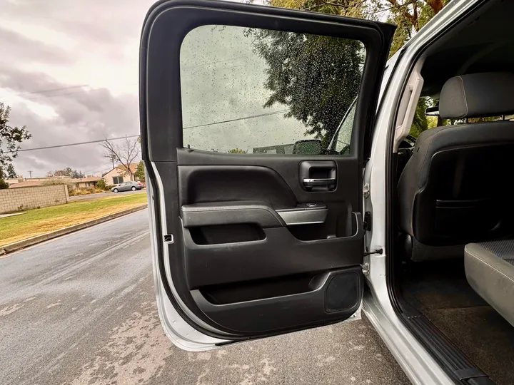 SILVER, 2014 CHEVROLET SILVERADO 1500 CREW CAB Image 33