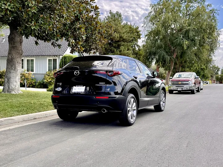 BLACK, 2021 MAZDA CX-30 Image 4