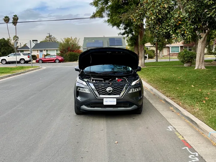 GRAY, 2021 NISSAN ROGUE Image 11