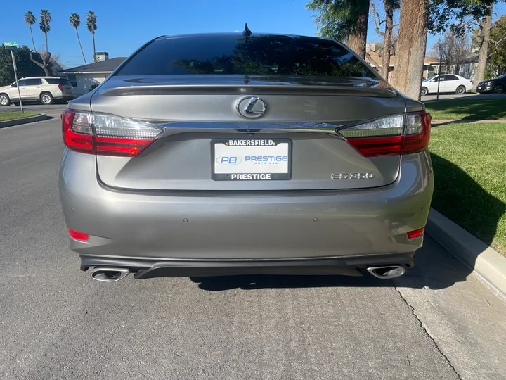 BEIGE, 2017 LEXUS ES Image 4