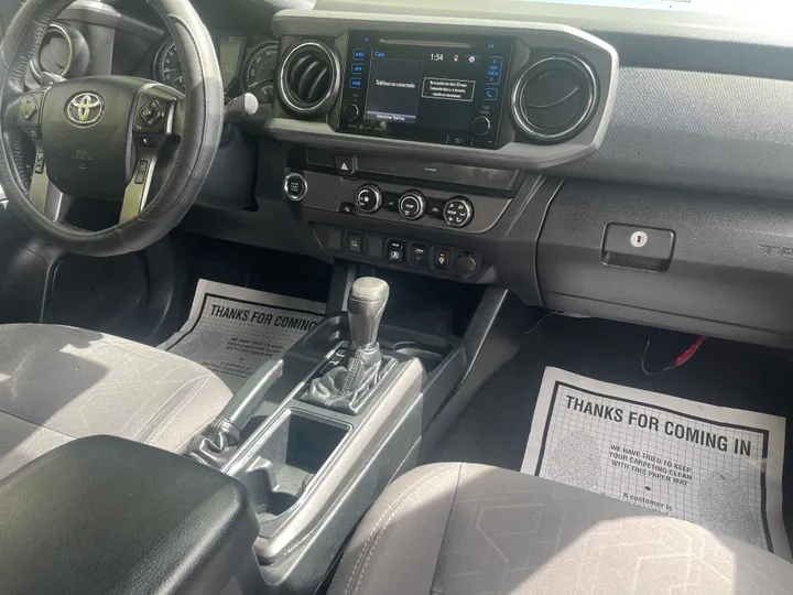 BEIGE, 2019 TOYOTA TACOMA DOUBLE CAB Image 42