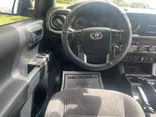 BEIGE, 2019 TOYOTA TACOMA DOUBLE CAB Thumnail Image 44