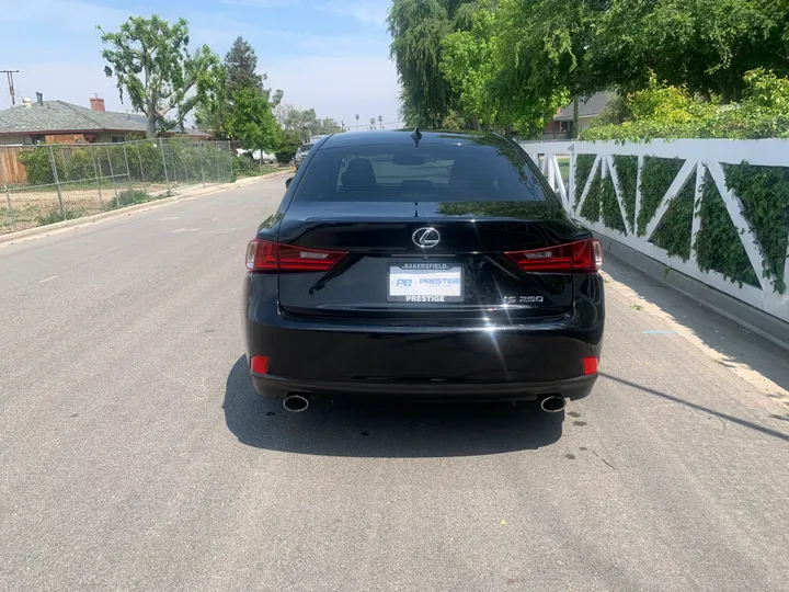 BLACK, 2015 LEXUS IS Image 5