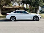 WHITE, 2021 BMW 5 SERIES Thumnail Image 5