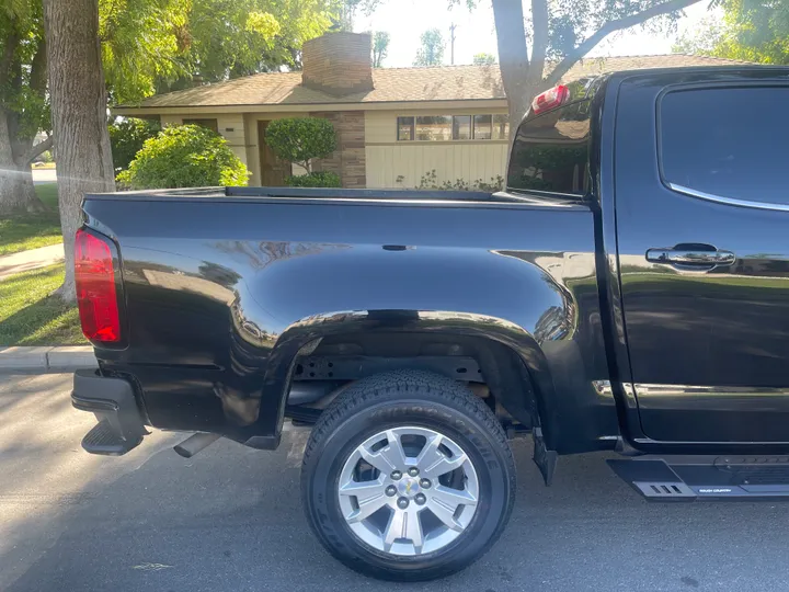 BLACK, 2019 CHEVROLET COLORADO CREW CAB Image 9