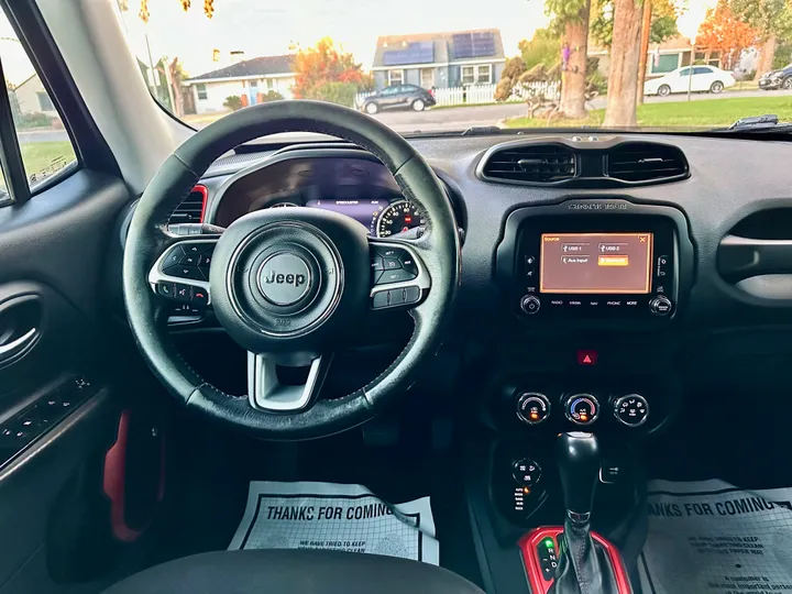 BLACK, 2016 JEEP RENEGADE Image 18