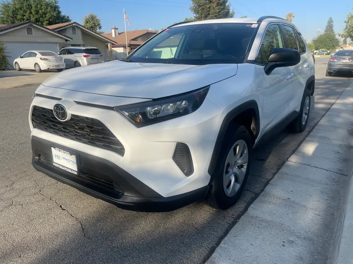 BLACK, 2020 TOYOTA RAV4 Image 11